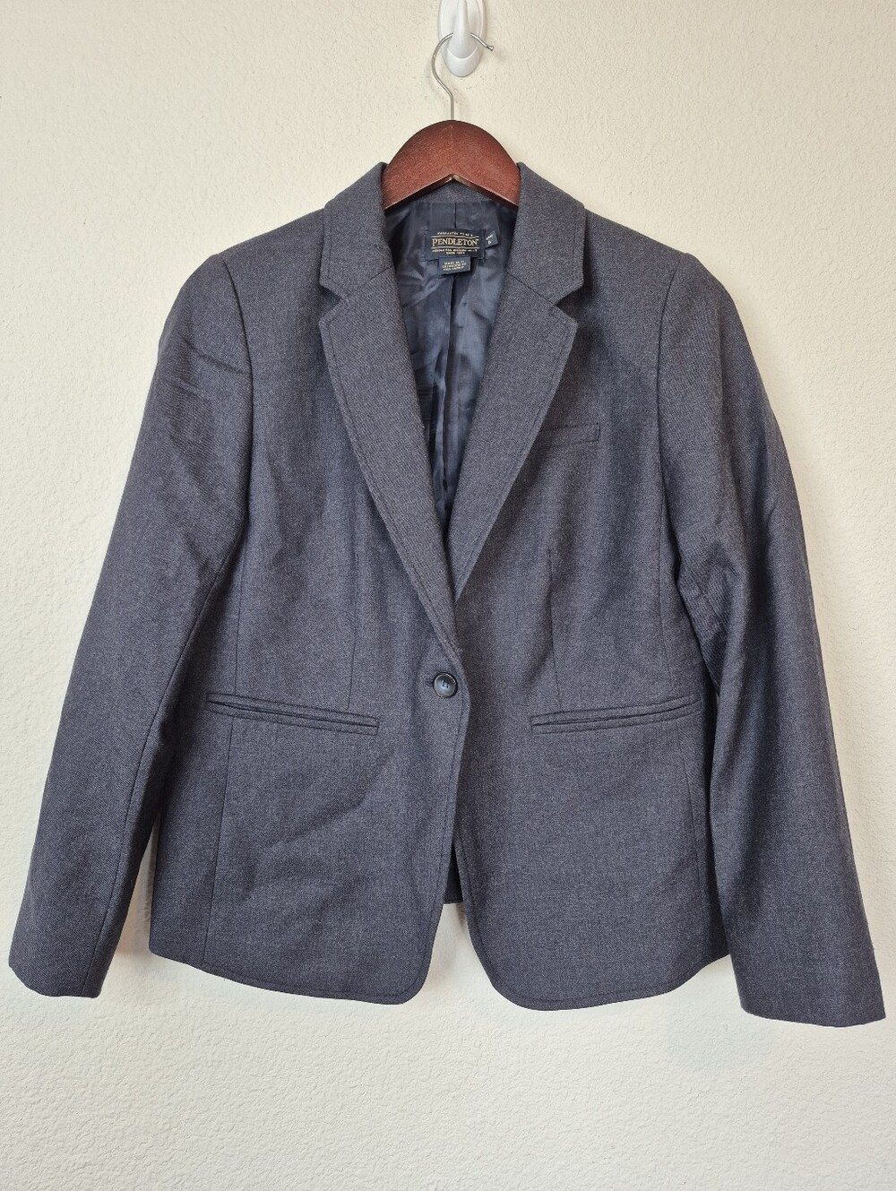 Pendleton Women's Grey 100% Wool One-Button Blazer Suit Jacket Size 6